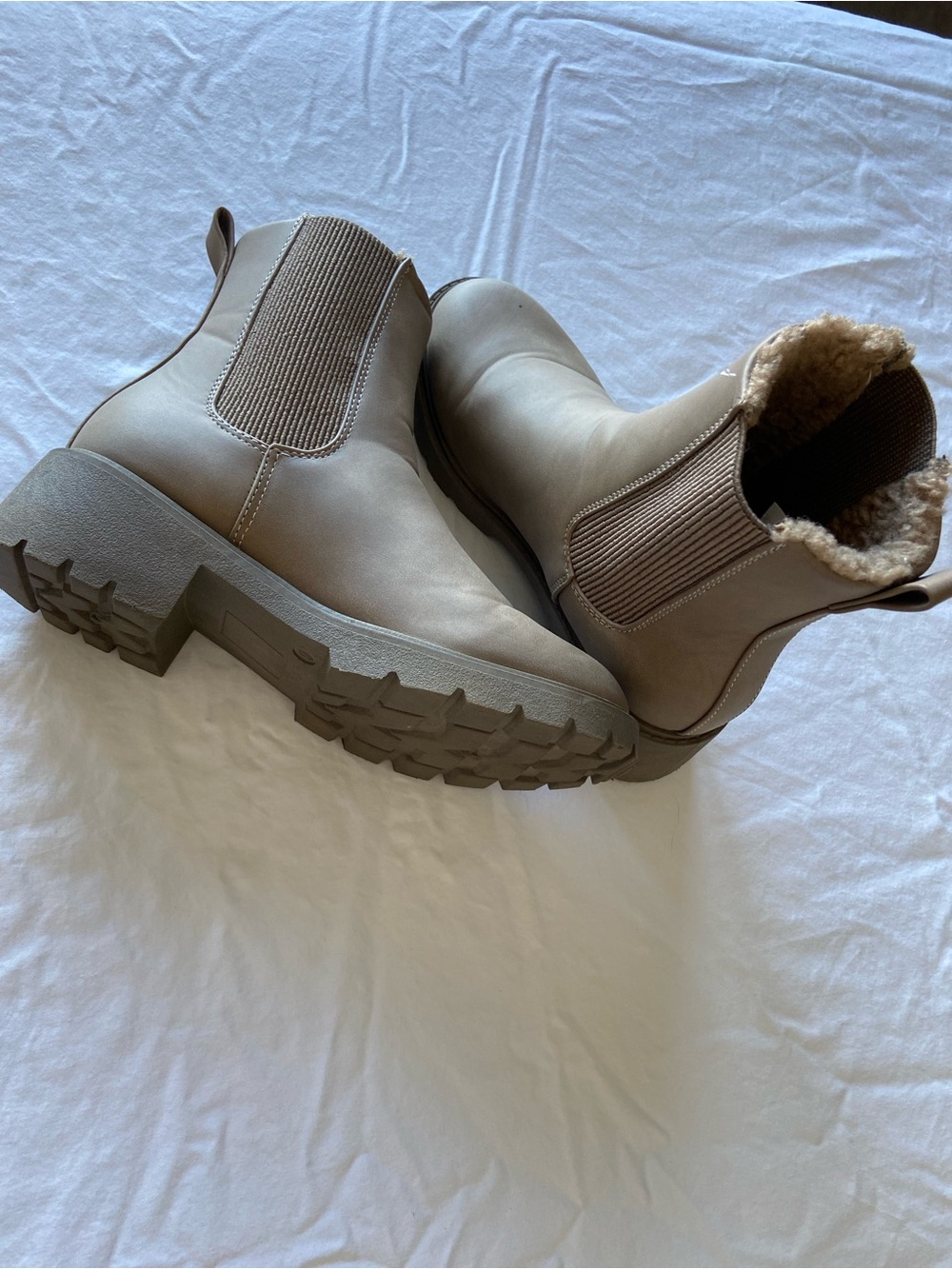 Ardene Taupe Chelsea Lug Ankle Boots with Faux Shearling